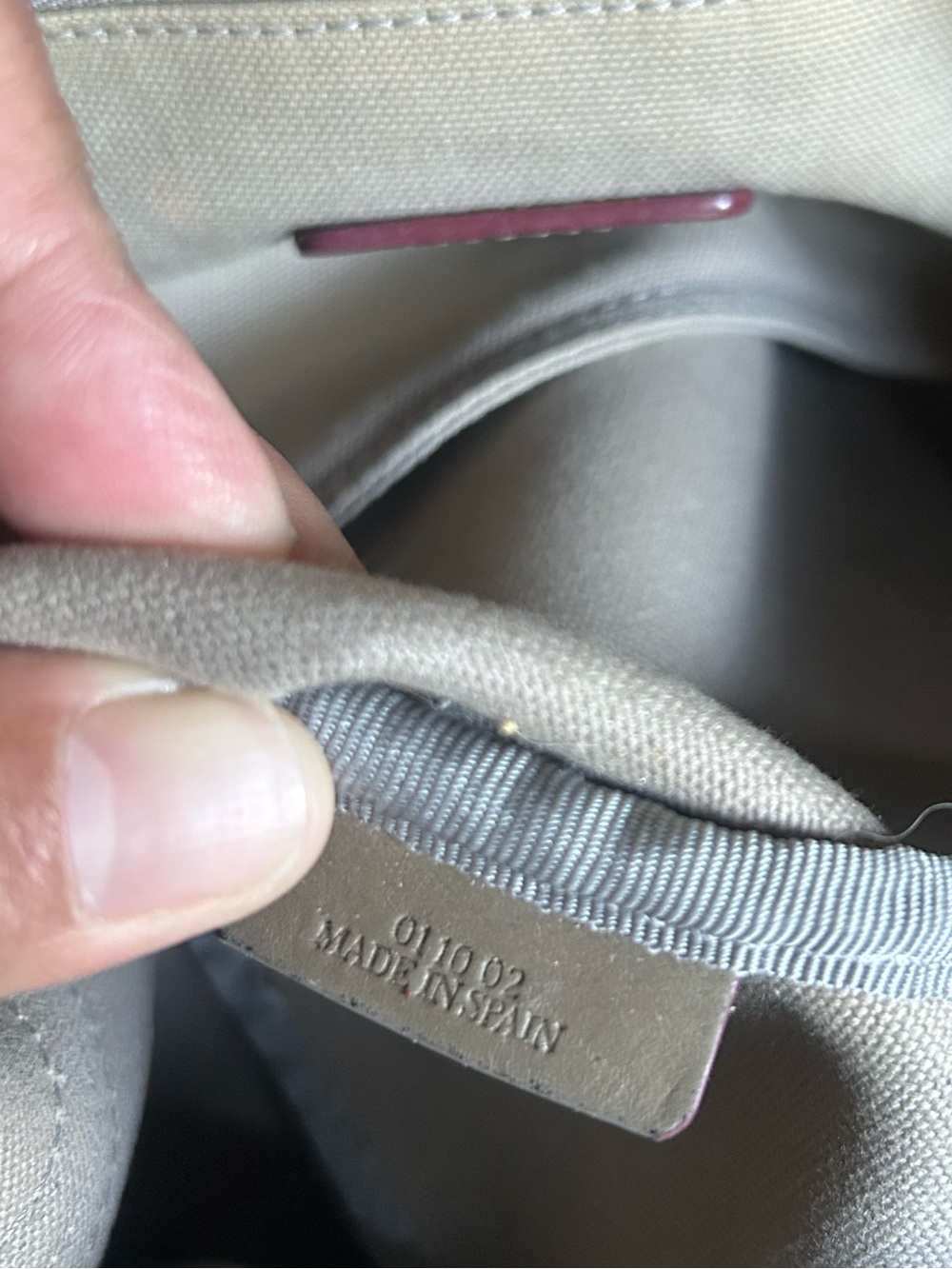 Loewe Beige & Gray Anagram Shoulder Bag - Picture 6 of 17